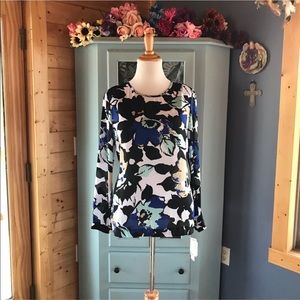 LIZ CLAIBORNE Blouse. Brand NEW w/Tags!! Wow!